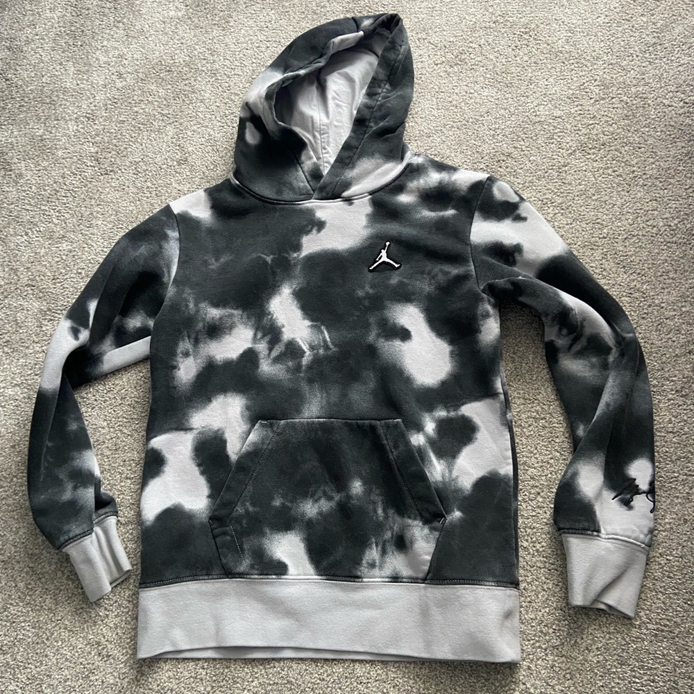 Multicolored Jordan hoodie youth large